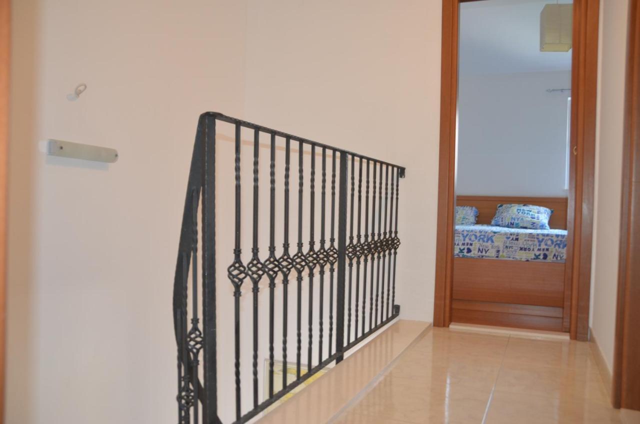 Apartman Ananda Bol - 2 Bedrooms, 7 Beds Exterior foto
